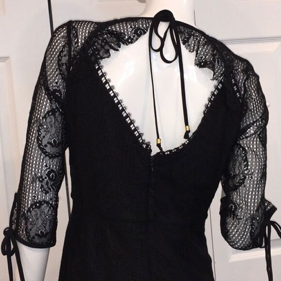 New Moon River Dress Lace Open Back medium - Picture 15 of 15